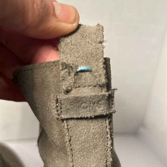 TOMS Women's Esme Desert Taupe Suede Chelsea Boot Size 8. 2.5” heel size - Picture 8 of 15